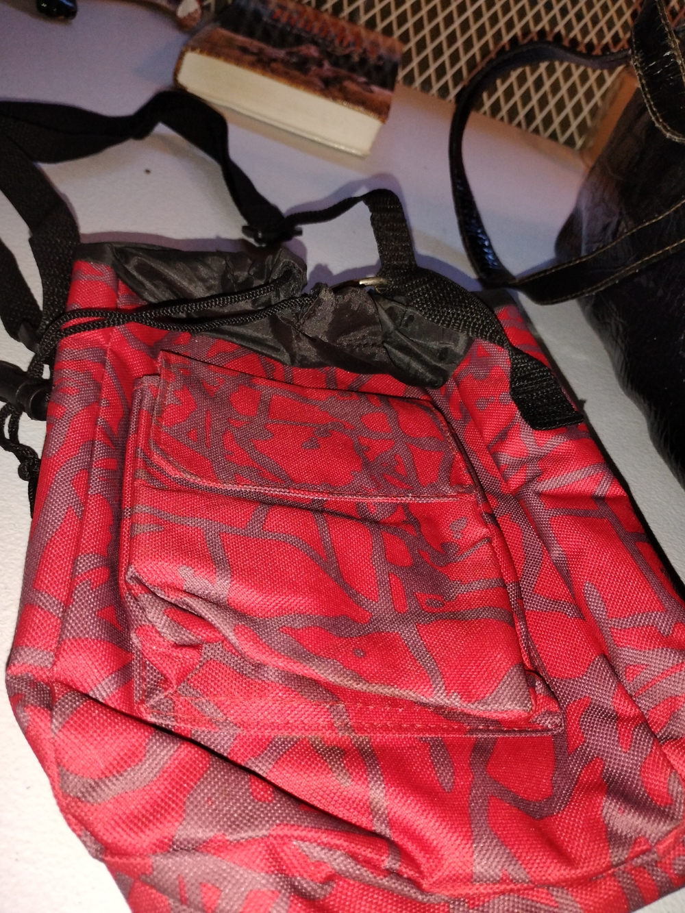 Source Unknown Red and Black Printed Crossbody Bag